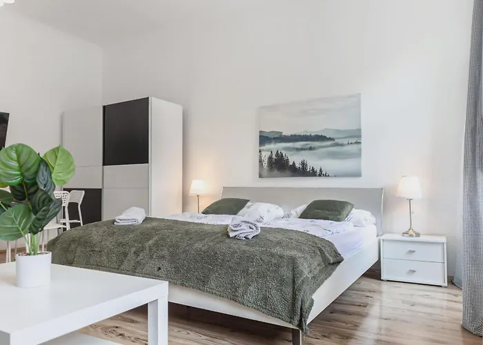 Beautiful 2br With Fast Wifi In Prime Location Daire